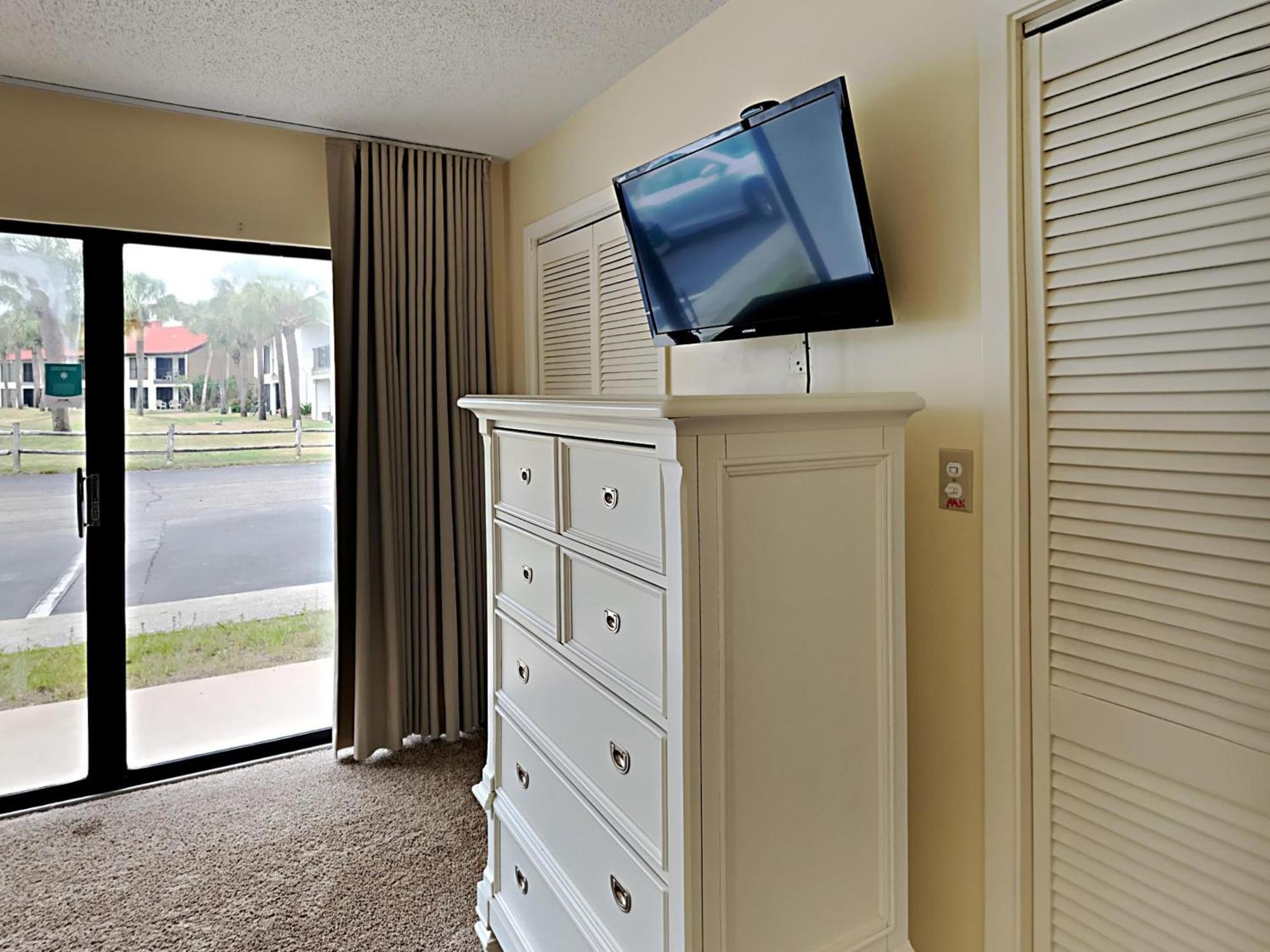 Edgewater 2505 Apartment *